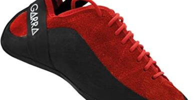 Fotografía de perfil del pie de gato Kokoro de la marca Garra